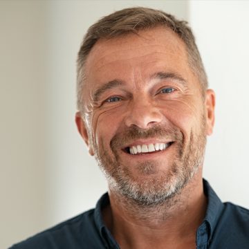 Types of Permanent Dentures – Pros and Cons